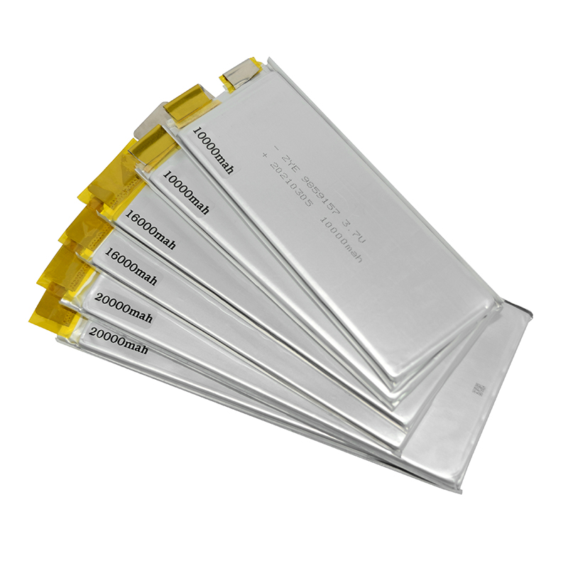 Wie überwachen Flugcontroller die Lipo -Batteriespannung in Echtzeit?